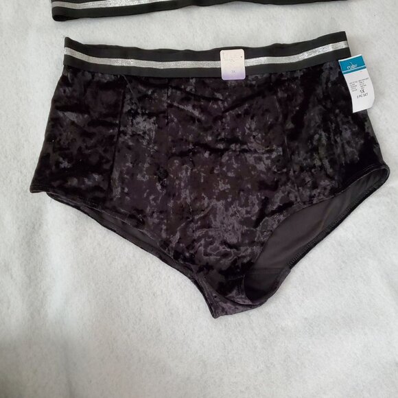 Panty & Bra Set 1X Black Velour Silver Trim Sexy rue21 - Picture 5 of 13